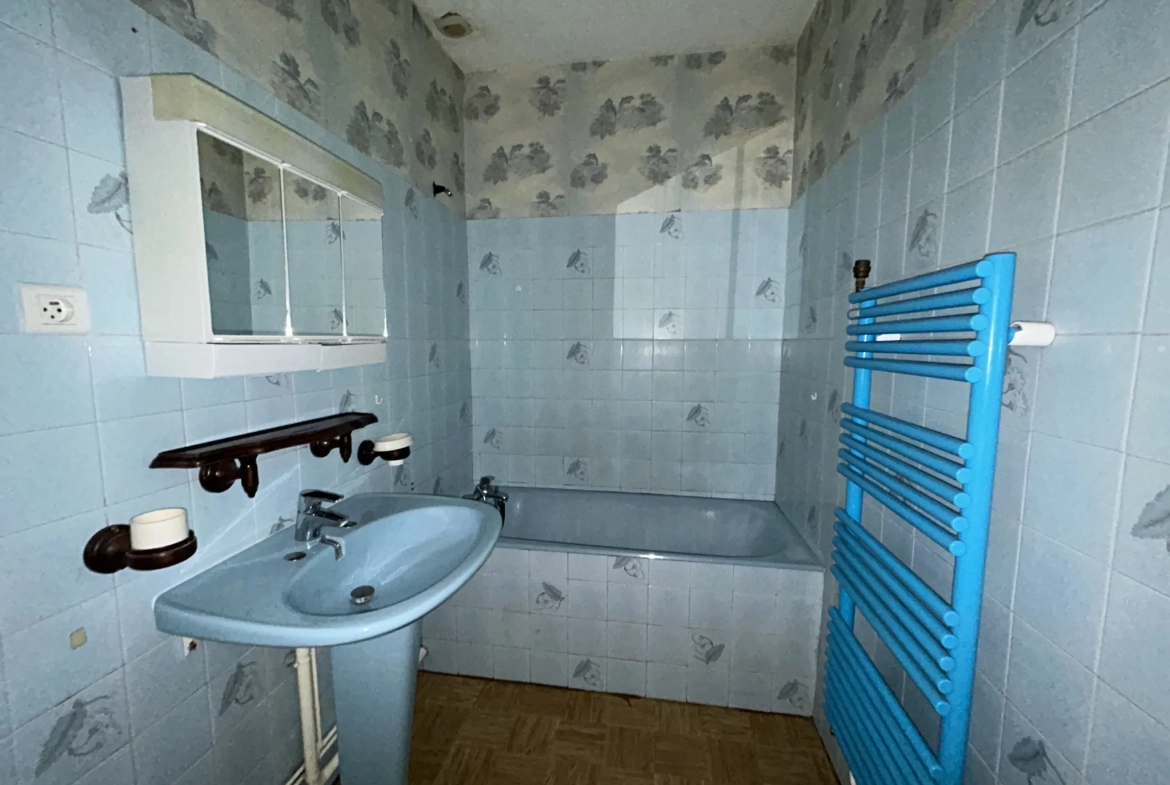 Charmante maison de village de 117m² avec dépendance à Saint-Just-la-Pendue 