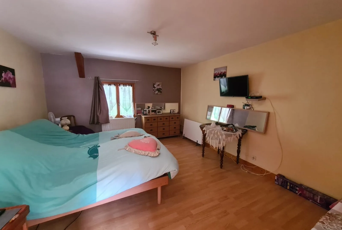 Ensemble immobilier avec maison et 2 gîtes à Ault, proche mer 