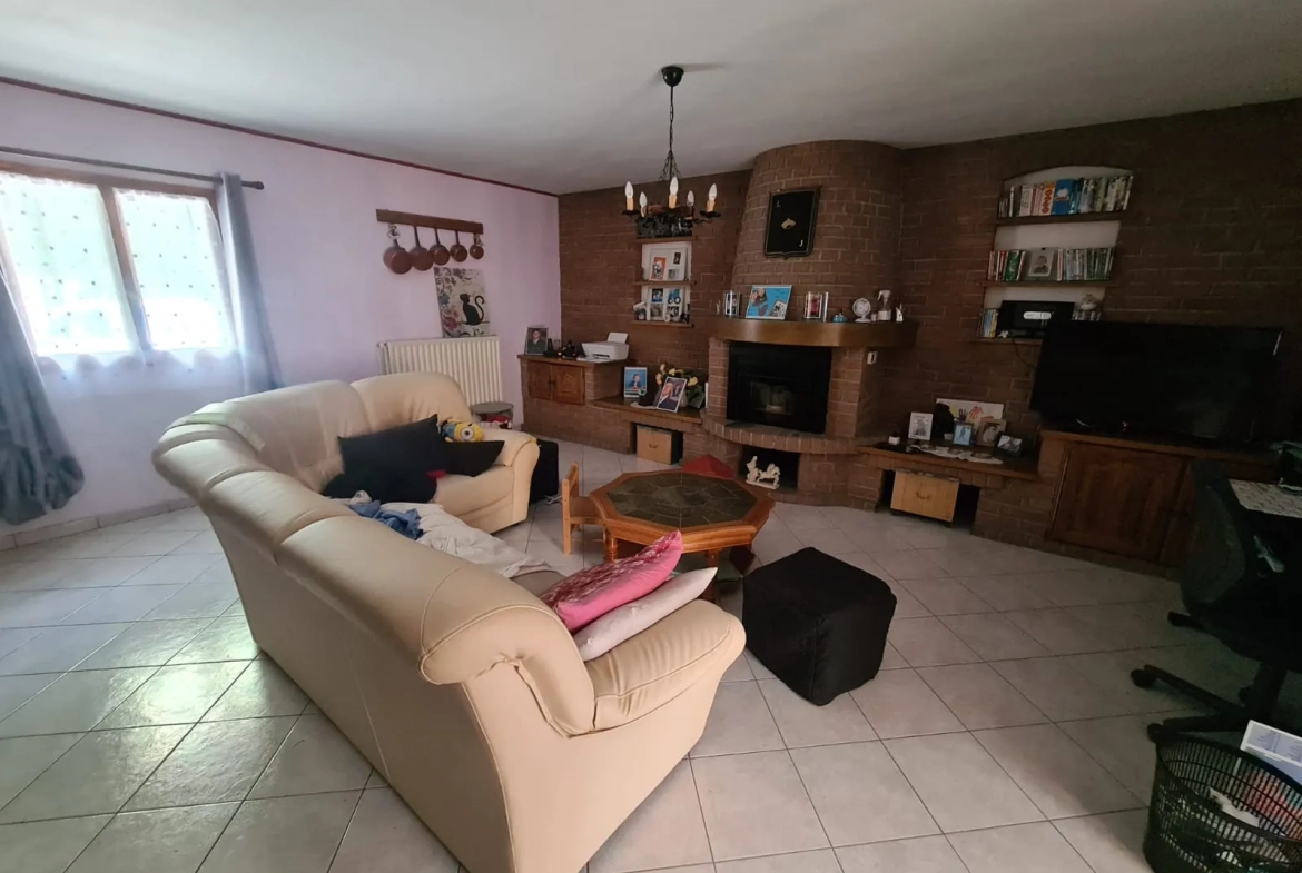 Ensemble immobilier avec maison et 2 gîtes à Ault, proche mer 