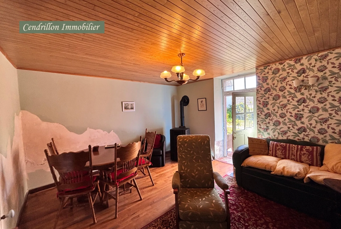 Maison de ville en pierres de 65 m² avec jardin exposé sud à Bourganeuf 