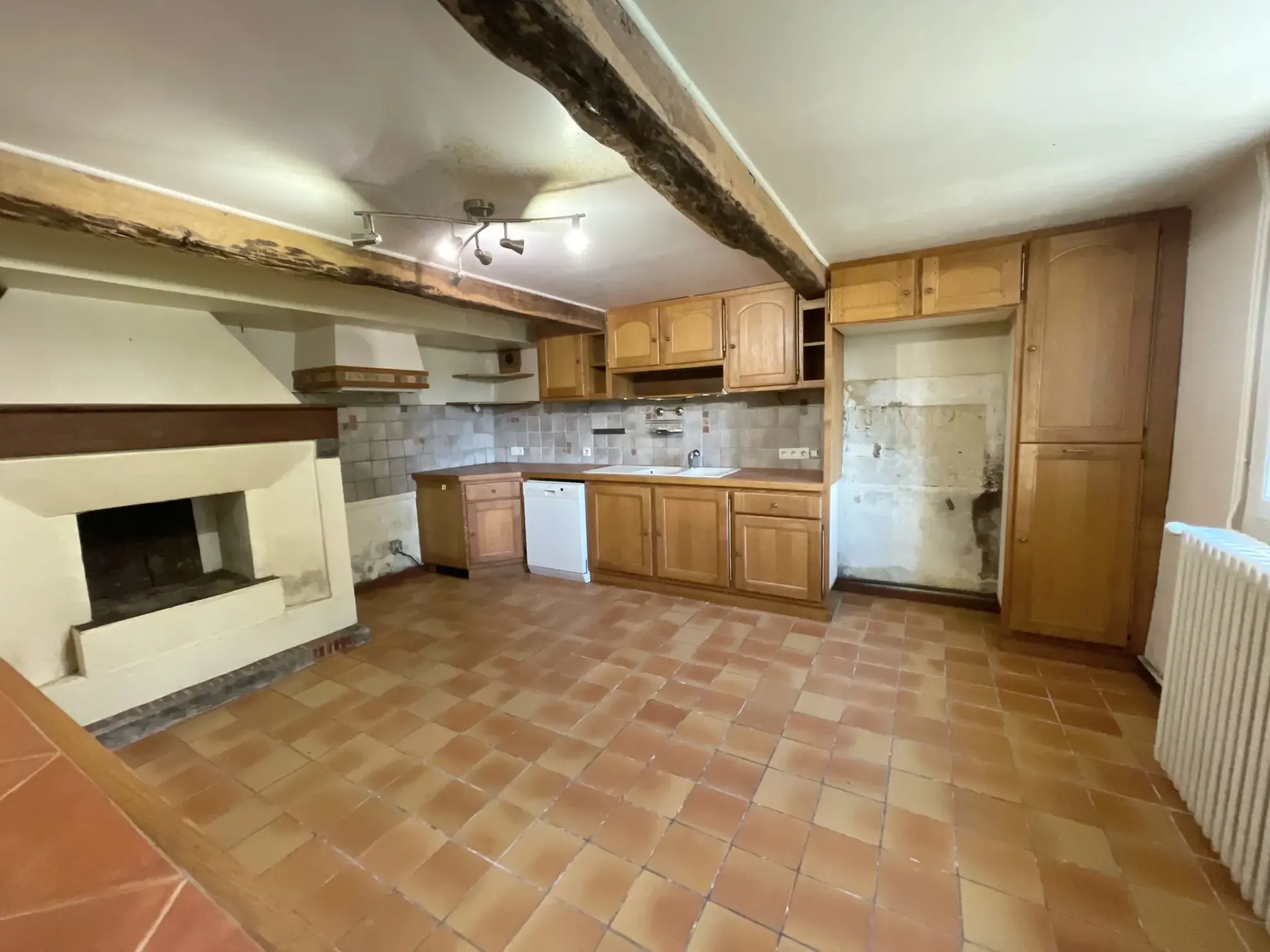 À vendre maison de 166 m² à Marciac avec terrain de 2350 m² 