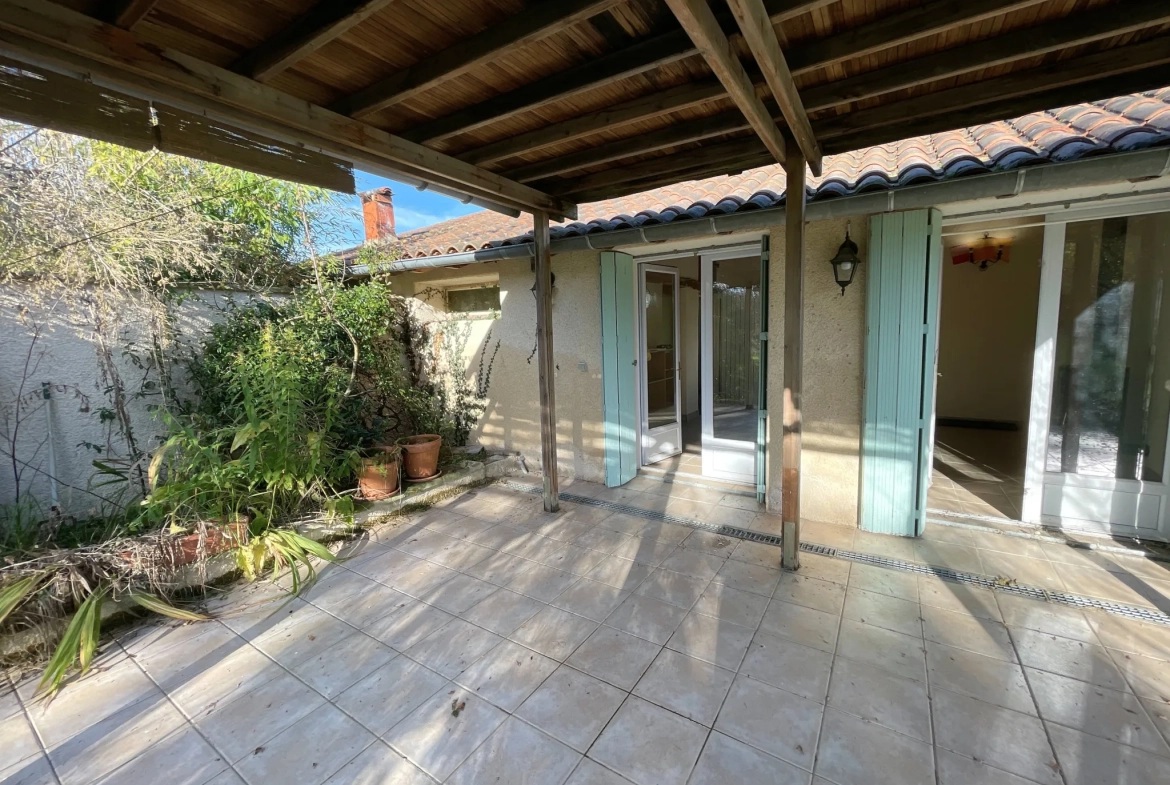 À vendre maison de 166 m² à Marciac avec terrain de 2350 m² 