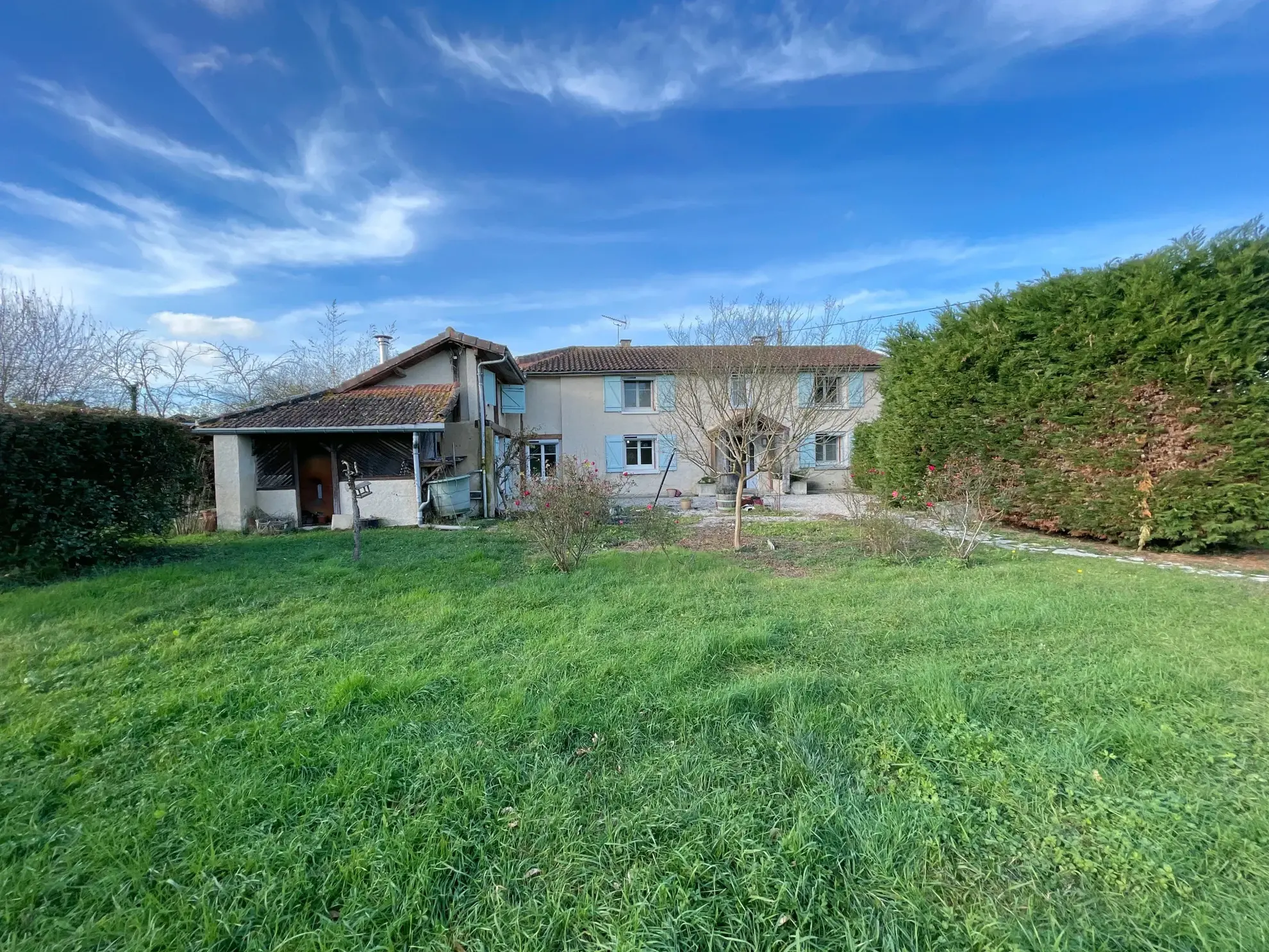 À vendre maison de 166 m² à Marciac avec terrain de 2350 m² 