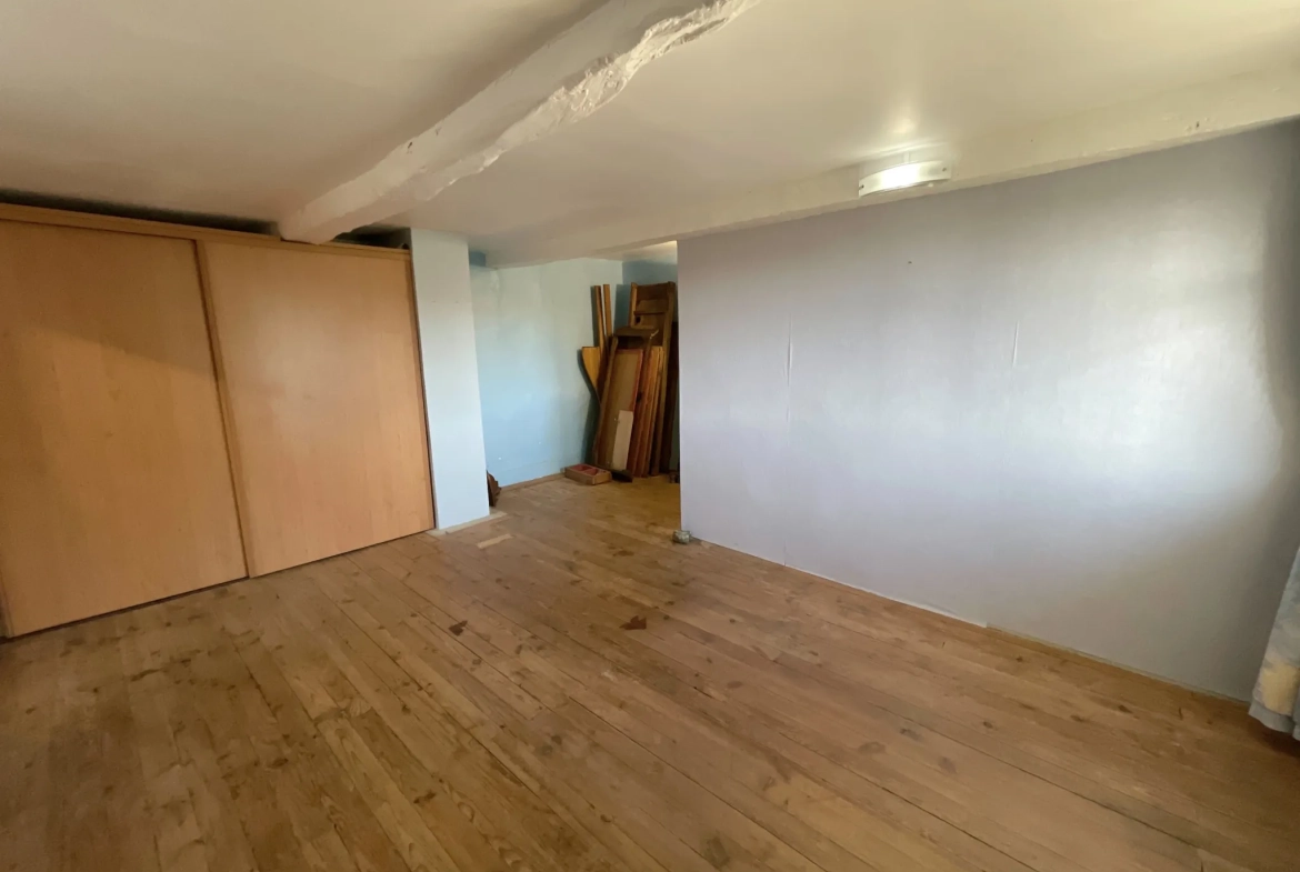 À vendre maison de 166 m² à Marciac avec terrain de 2350 m² 