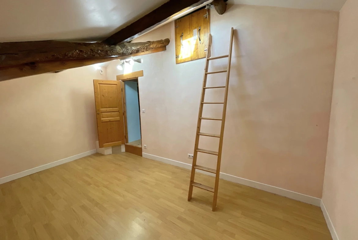 À vendre maison de 166 m² à Marciac avec terrain de 2350 m² 