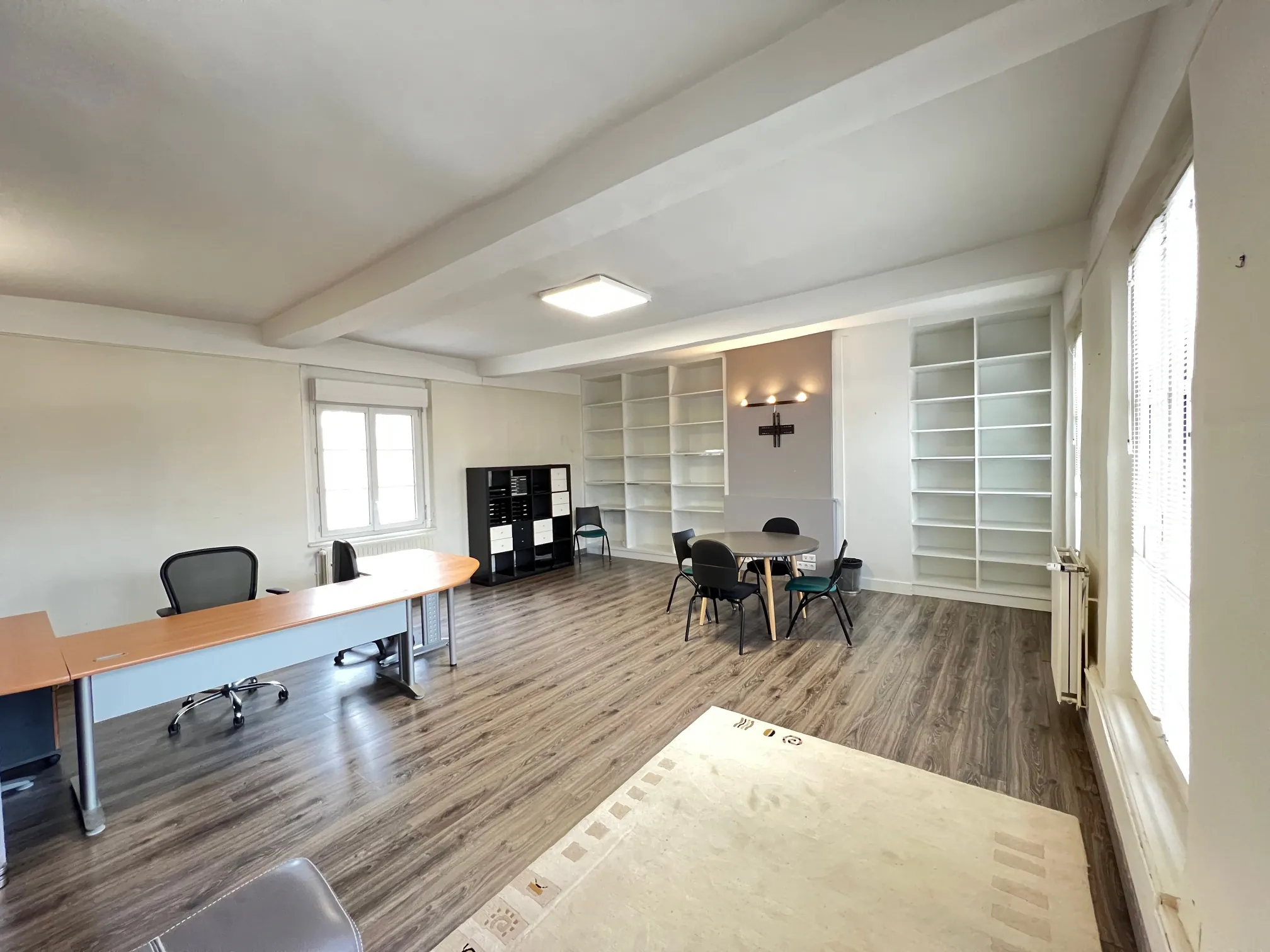 Immeuble de bureaux à vendre en hyper-centre d'Abbeville - 145 m² 