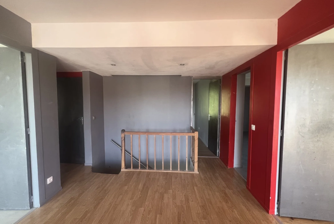 Maison à vendre à Colleville de 182 m² avec piscine et garage, proximité Fécamp 
