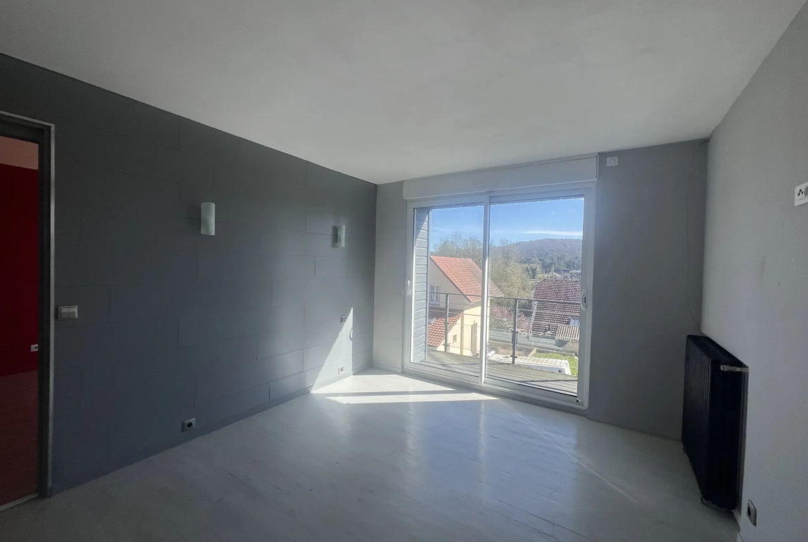 Maison à vendre à Colleville de 182 m² avec piscine et garage, proximité Fécamp 