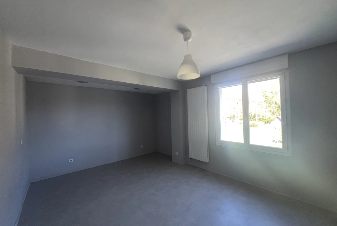 Maison à vendre à Colleville de 182 m² avec piscine et garage, proximité Fécamp 