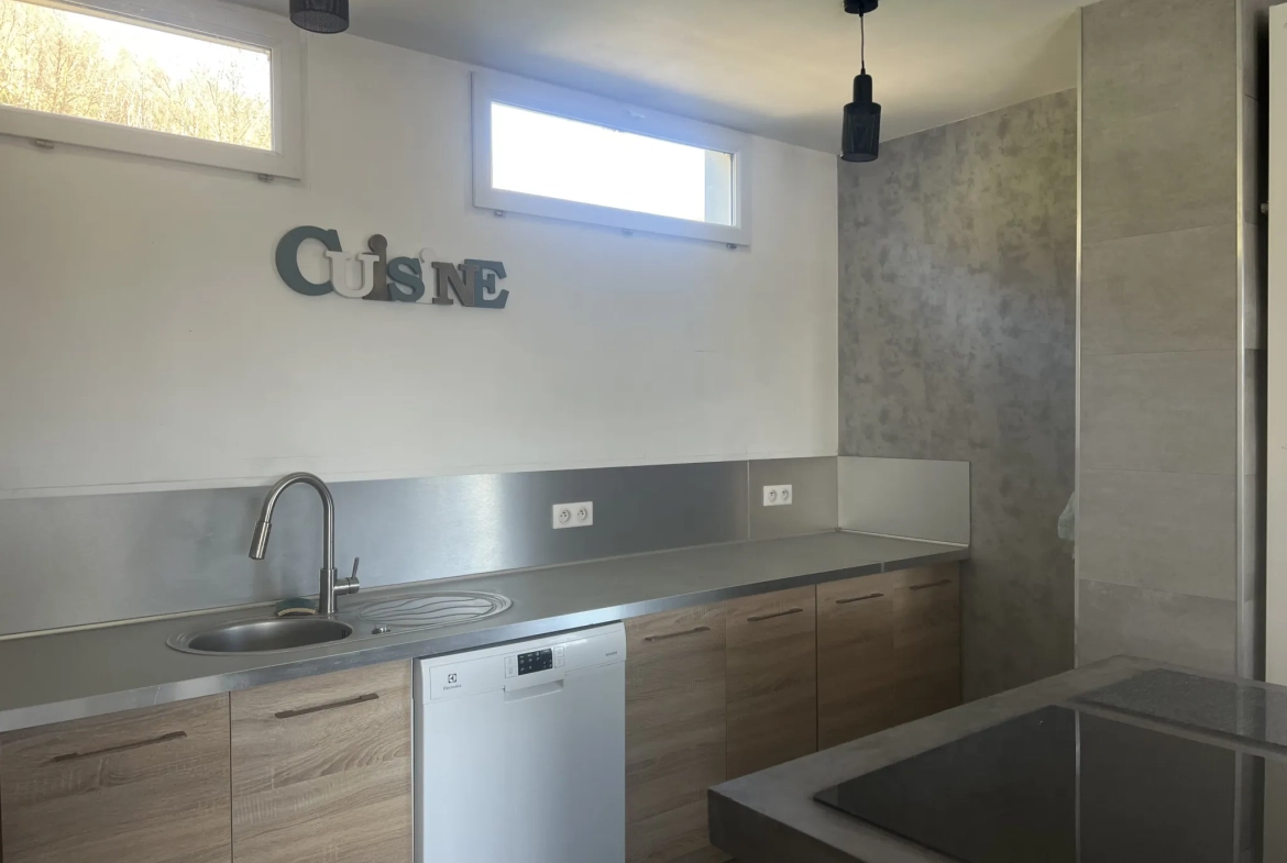 Maison à vendre à Colleville de 182 m² avec piscine et garage, proximité Fécamp 