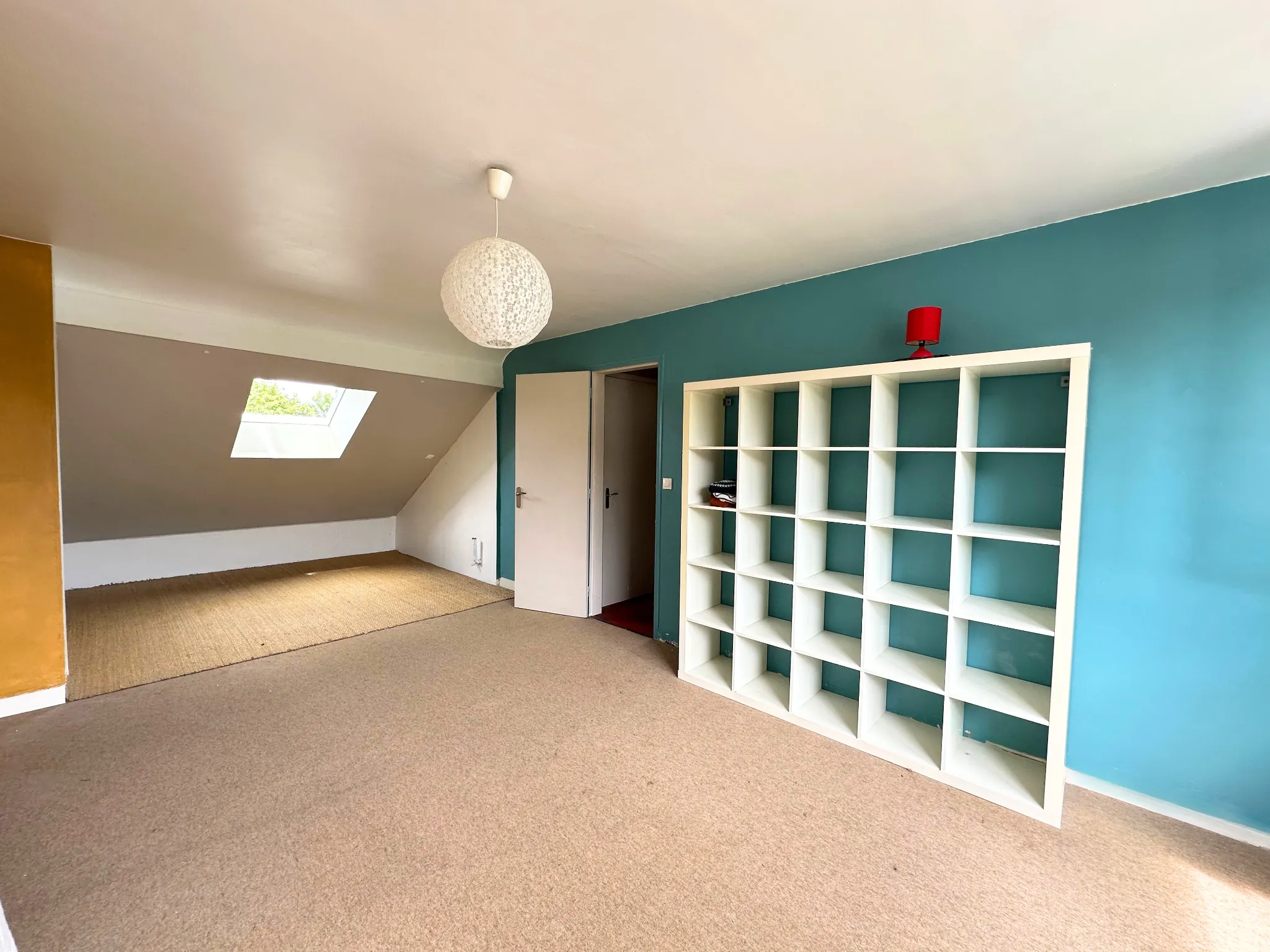 Maison semi-jumelée à Dreuil-lès-Amiens avec 3 chambres et jardin 