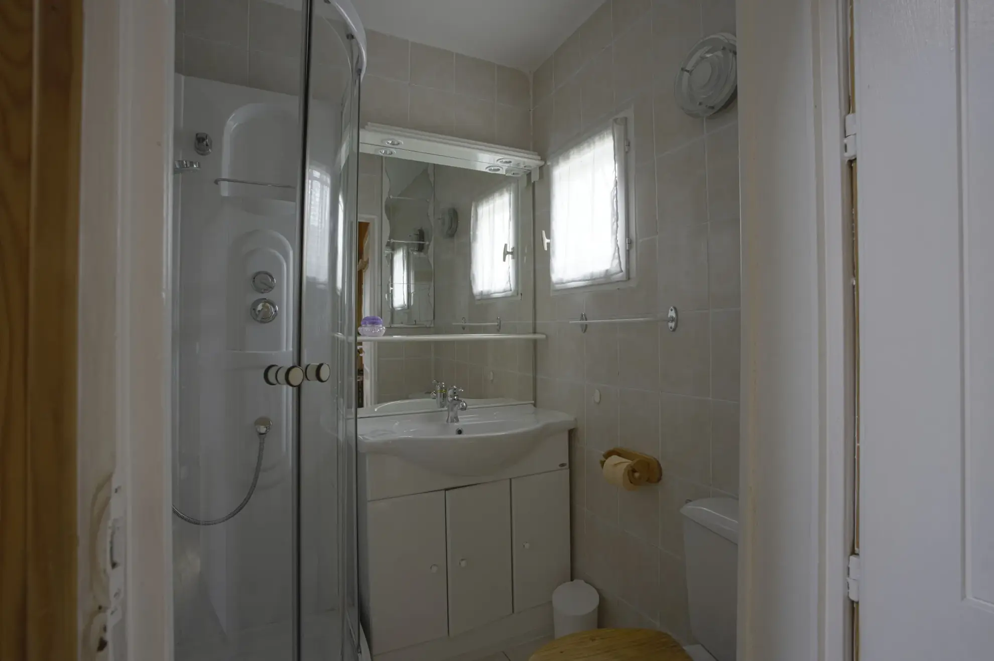 Maison de ville mitoyenne à vendre à Andernos-les-Bains avec terrasse 