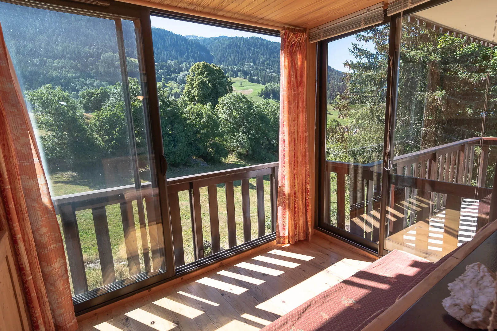 Charmant studio meublé avec vue sur la montagne à Notre-Dame-du-Pré 