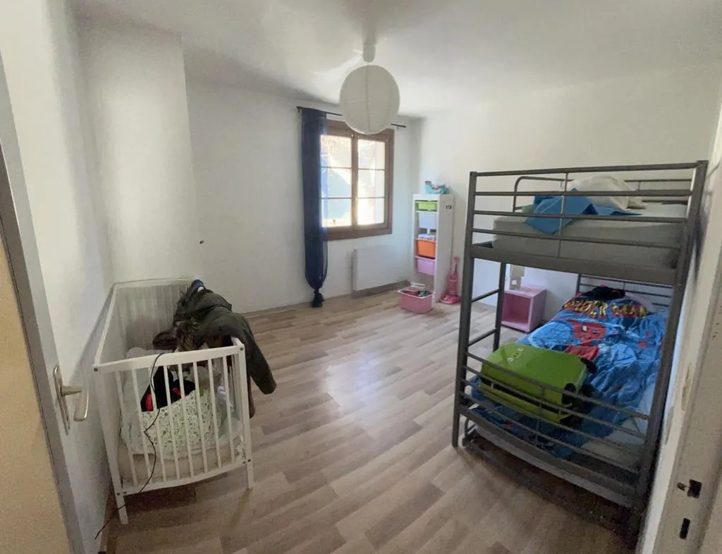 Appartement lumineux de 62 m² à Saint-Dalmas-de-Tende - T3 rénové 