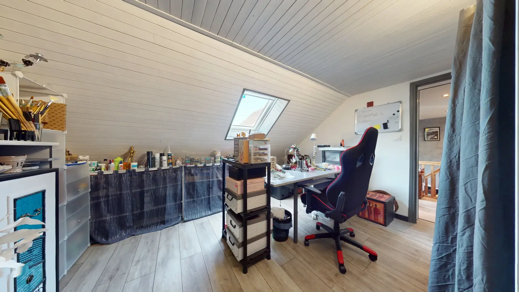 Maison indépendante de 90m² avec jardin et terrasse à Montmirey le Château 