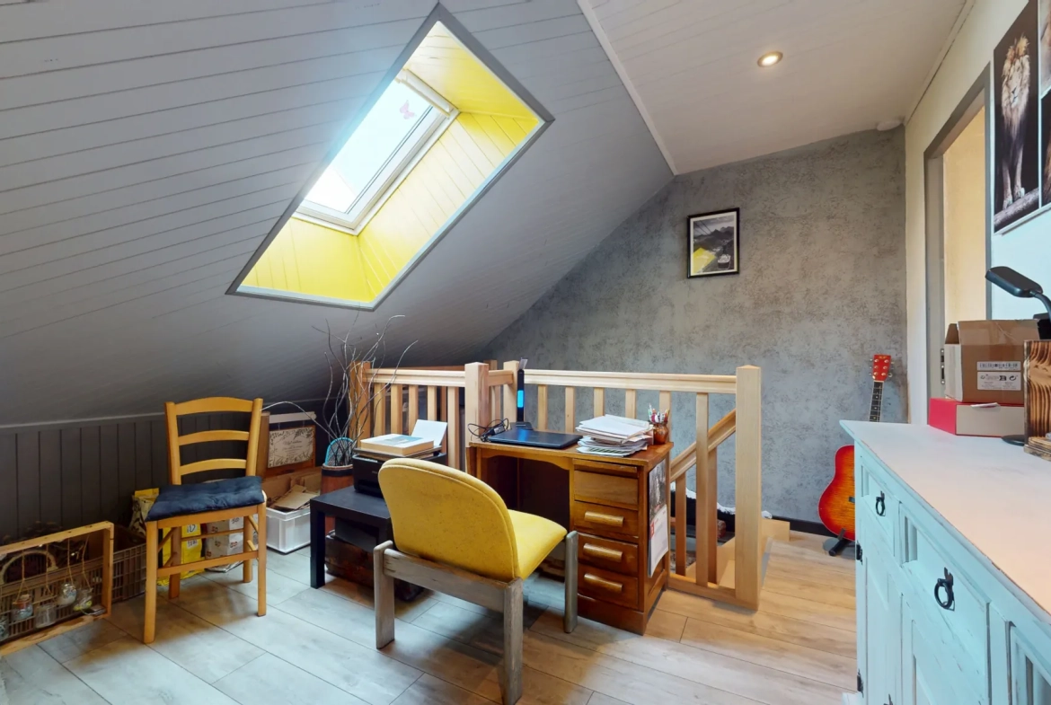 Maison indépendante de 90m² avec jardin et terrasse à Montmirey le Château 