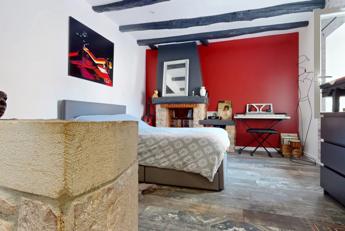 Maison indépendante de 90m² avec jardin et terrasse à Montmirey le Château 