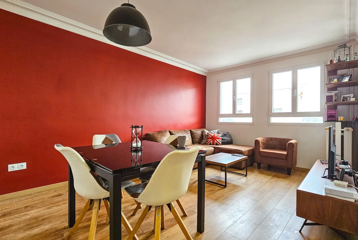 Appartement F2 rénové de 45m² à Sartrouville, proche gare et commerce 