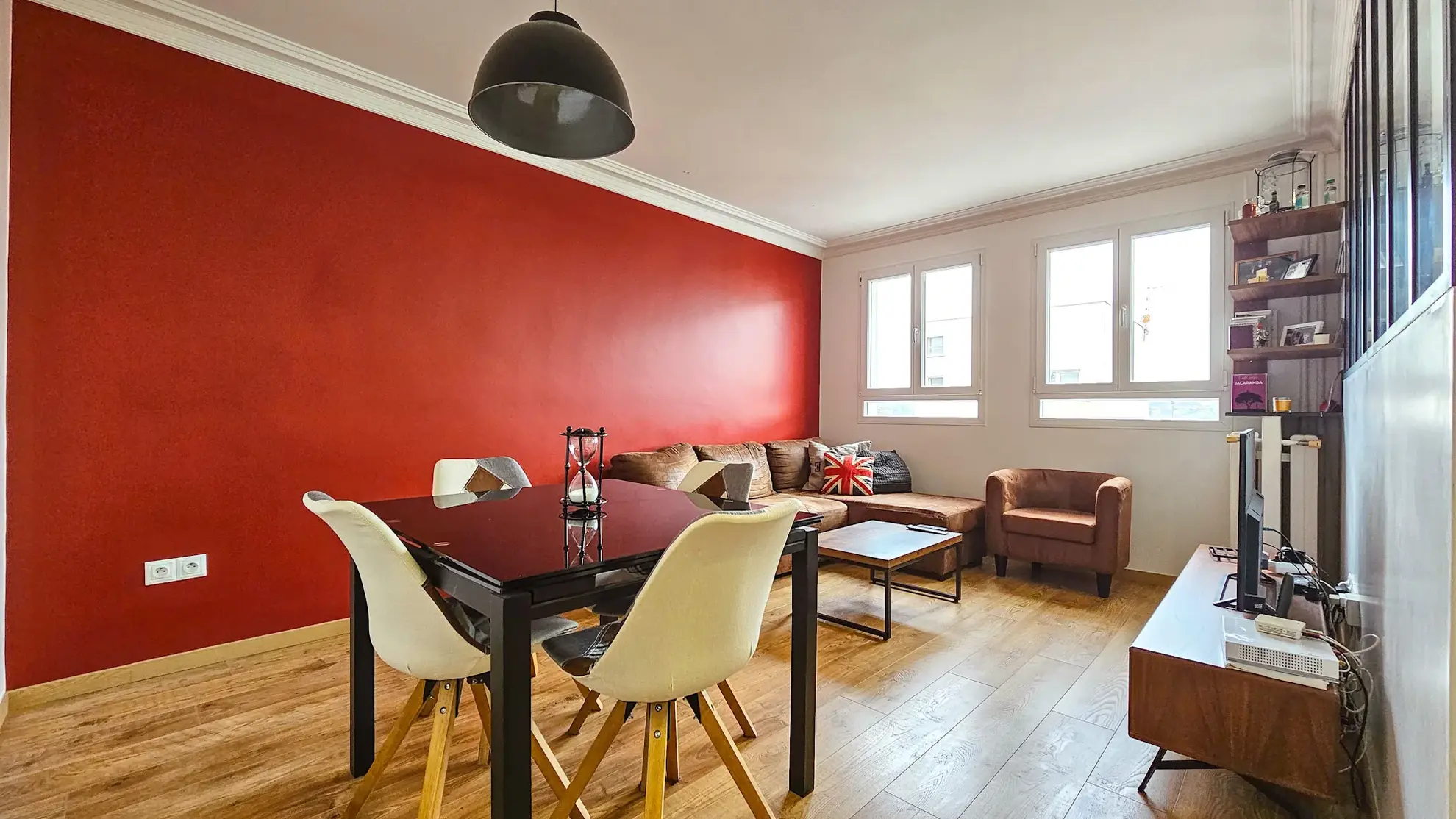 Appartement F2 rénové de 45m² à Sartrouville, proche gare et commerce 