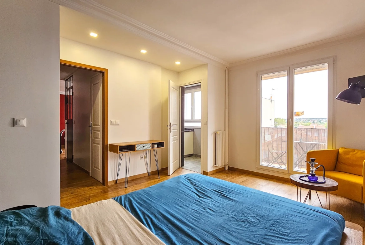 Appartement F2 rénové de 45m² à Sartrouville, proche gare et commerce 