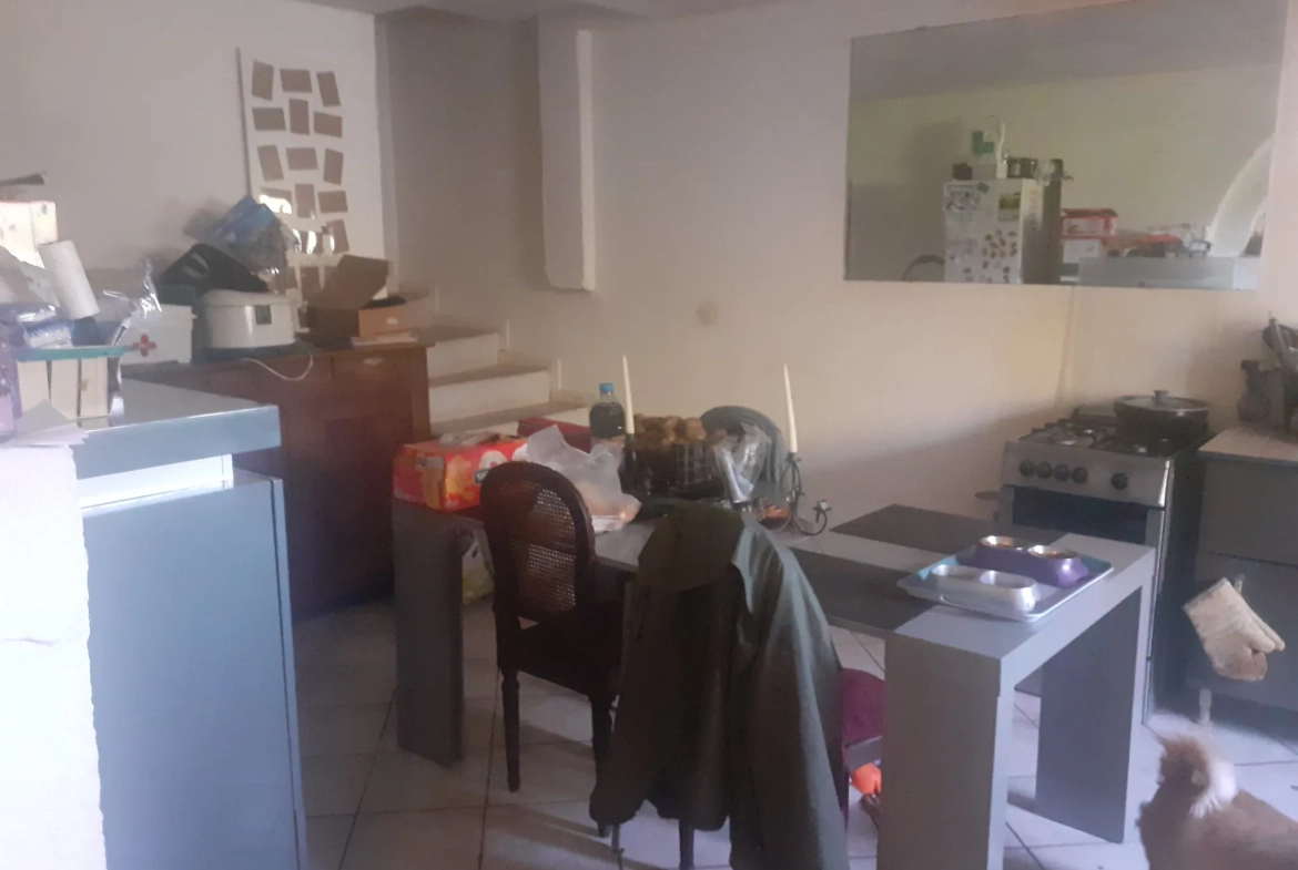 Maison de 110 m² avec jardin et garage à proximité de La Réole 