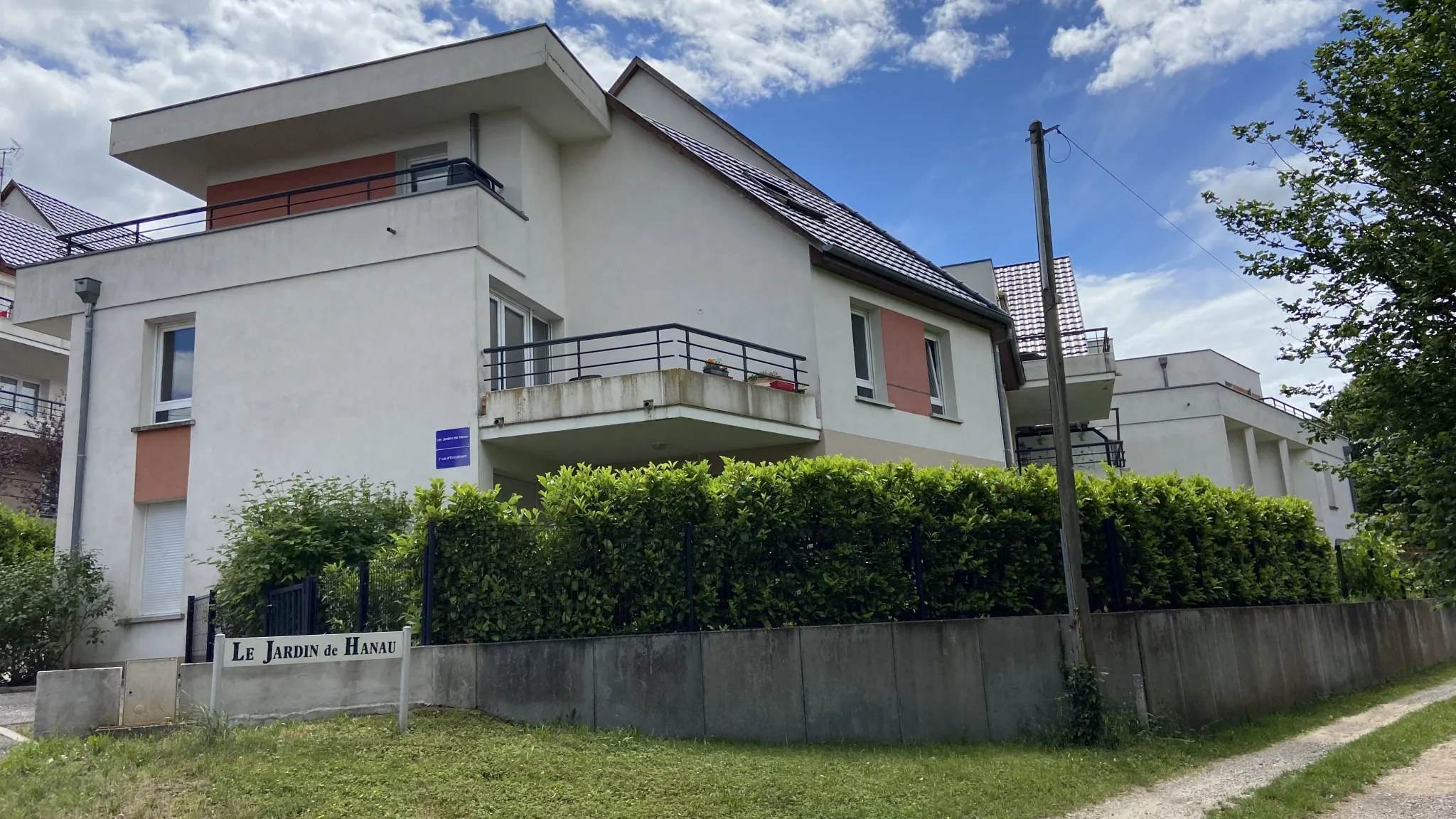 Appartement 2 pièces de 47 m² avec balcon et garage à Dossenheim-sur-Zinsel 