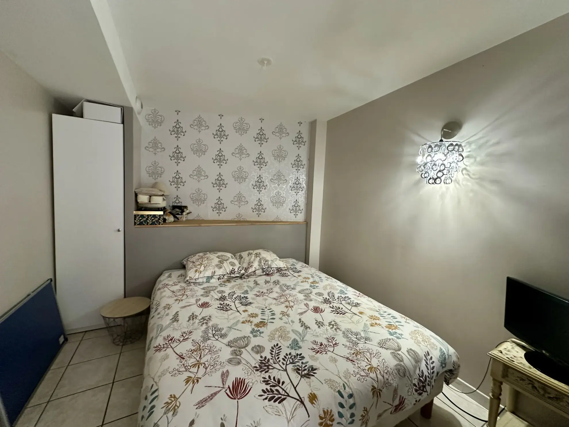 Appartement T2 de 55 m² à Lunel avec garage, terrasse et équipements modernes 