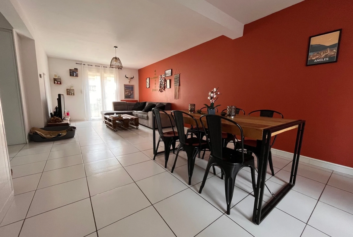 Appartement T3 avec terrasses, parking et cave à Toulouges 