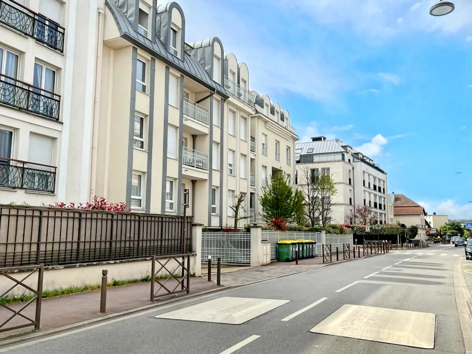 Appartement 2 pièces lumineux avec parking à Chatenay-Malabry 