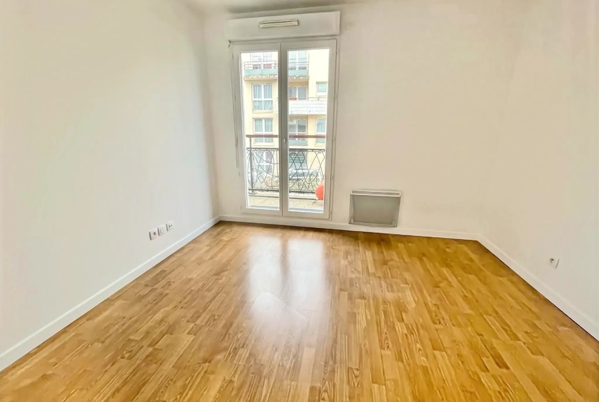 Appartement 2 pièces lumineux avec parking à Chatenay-Malabry 