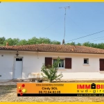 Maison de plain-pied avec garage et jardin à Bernos-Beaulac