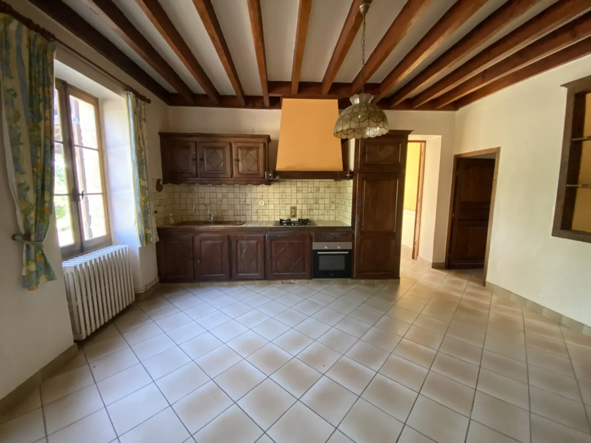 Belle propriété à rénovée à Langon avec grand terrain et dépendances 