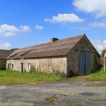 Longère à rénover de 220 m² à Quistinic, charme et fort potentiel