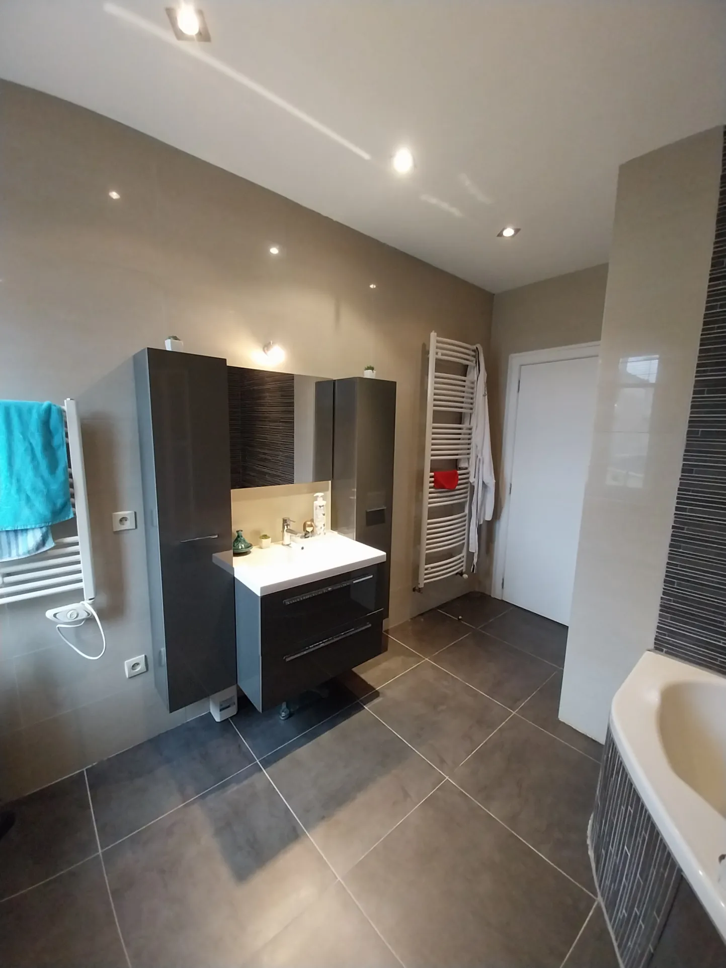 Appartement T4 de 85 m² à Yutz, proche A31, avec cave et 2 chambres 