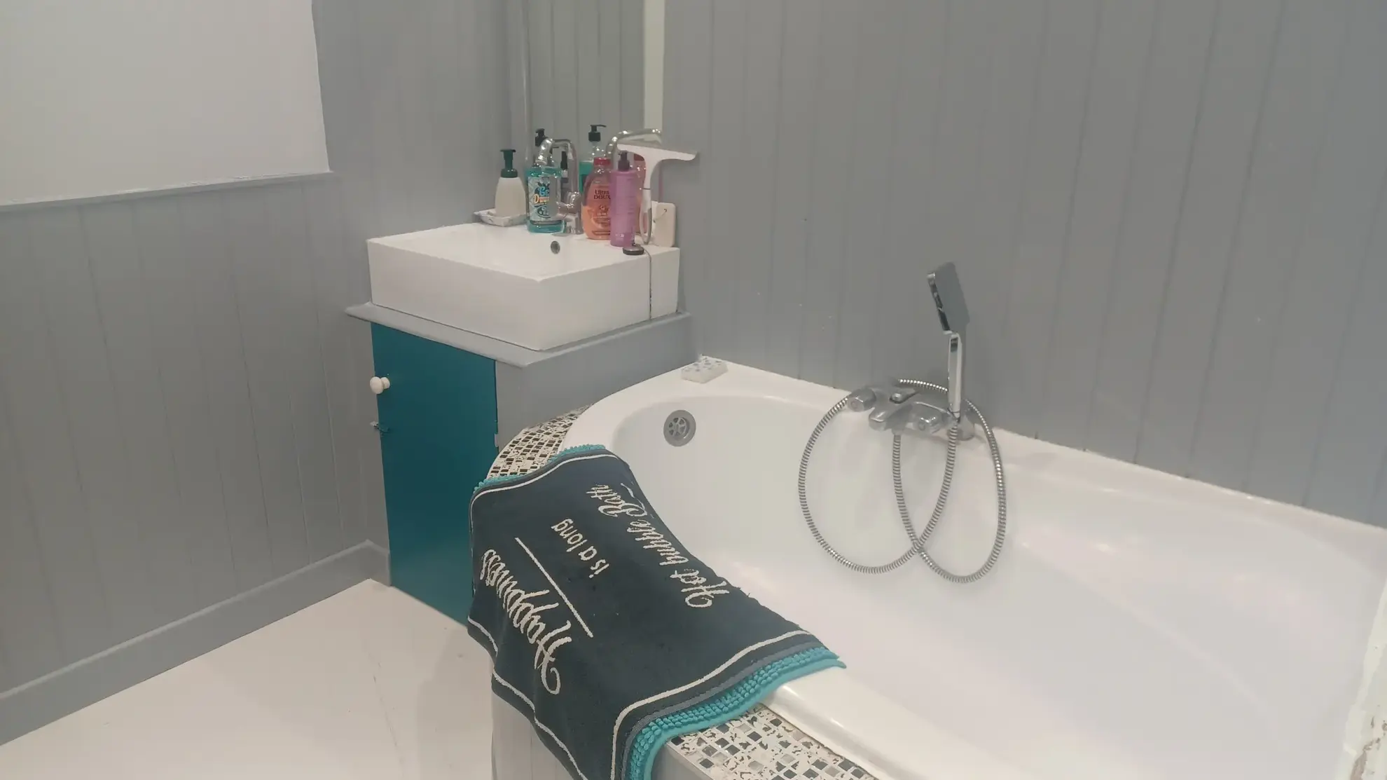 Belle maison de plain-pied à Nabirat avec 3 chambres et espace lumineux 