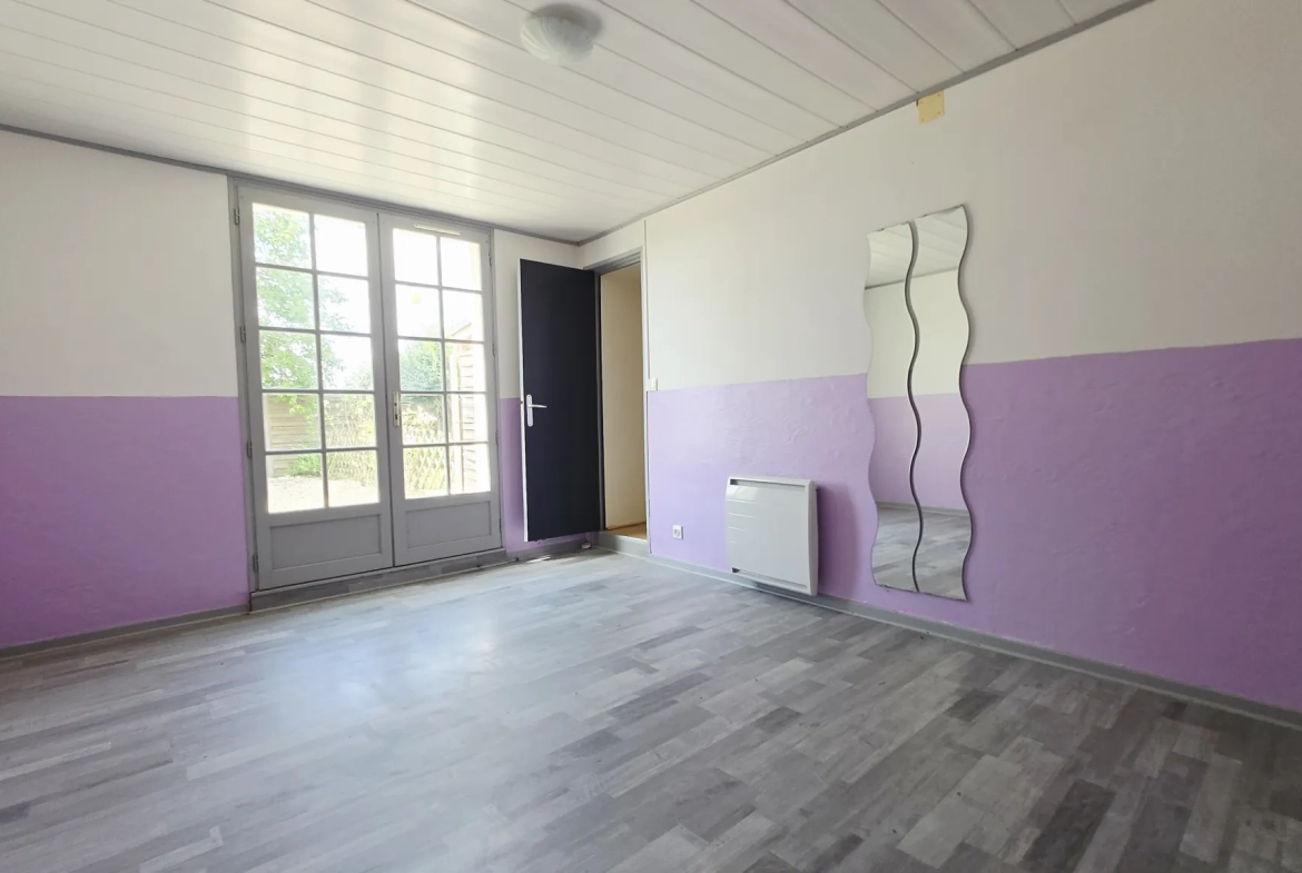 Maison en pierre avec 3 logements dans le vignoble de Saint-Emilion 