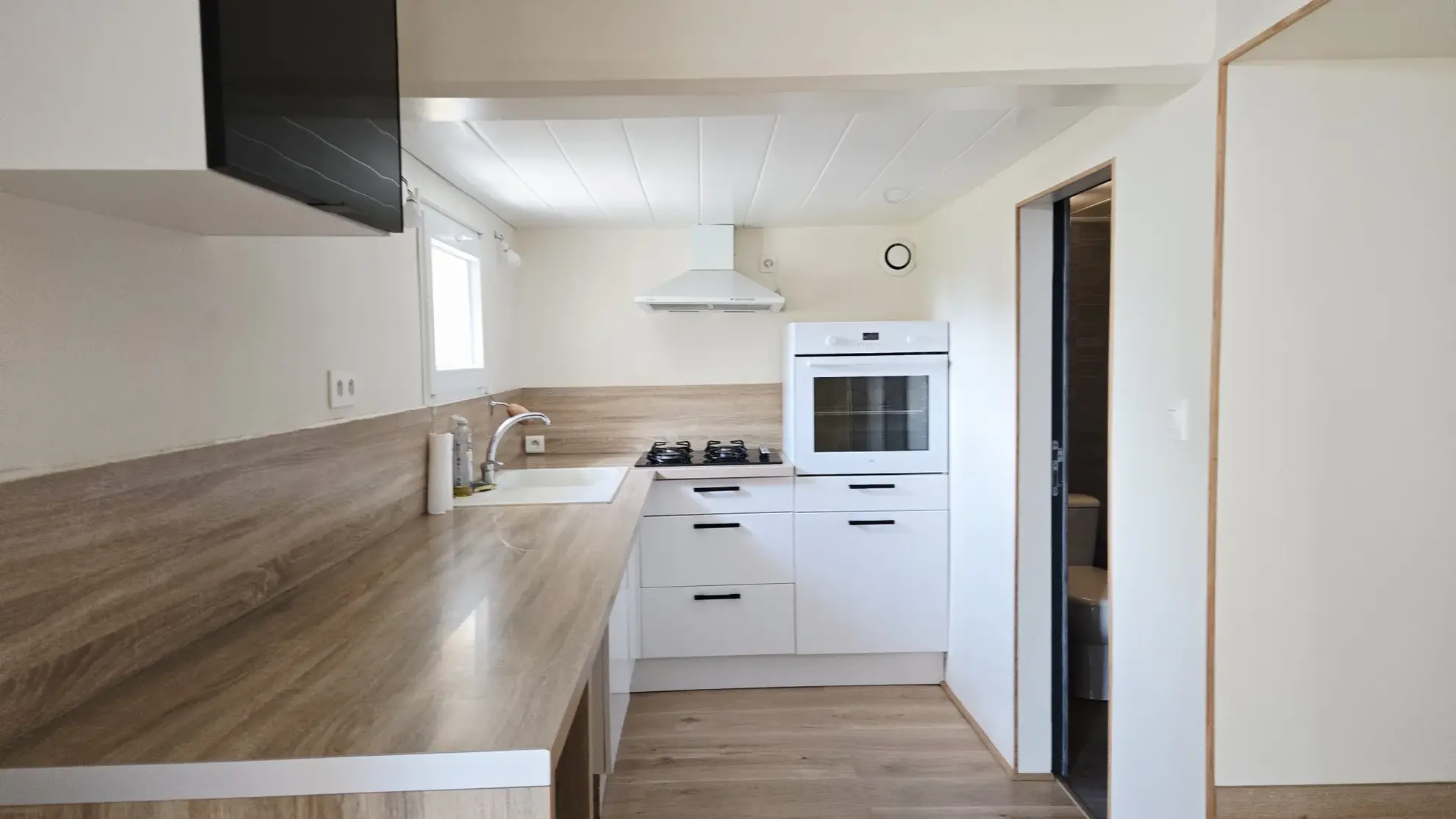 Maison en pierre avec 3 logements dans le vignoble de Saint-Emilion 