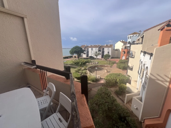 Appartement 2 pièces avec terrasse et vue sur lac, montagne à Le Barcarès