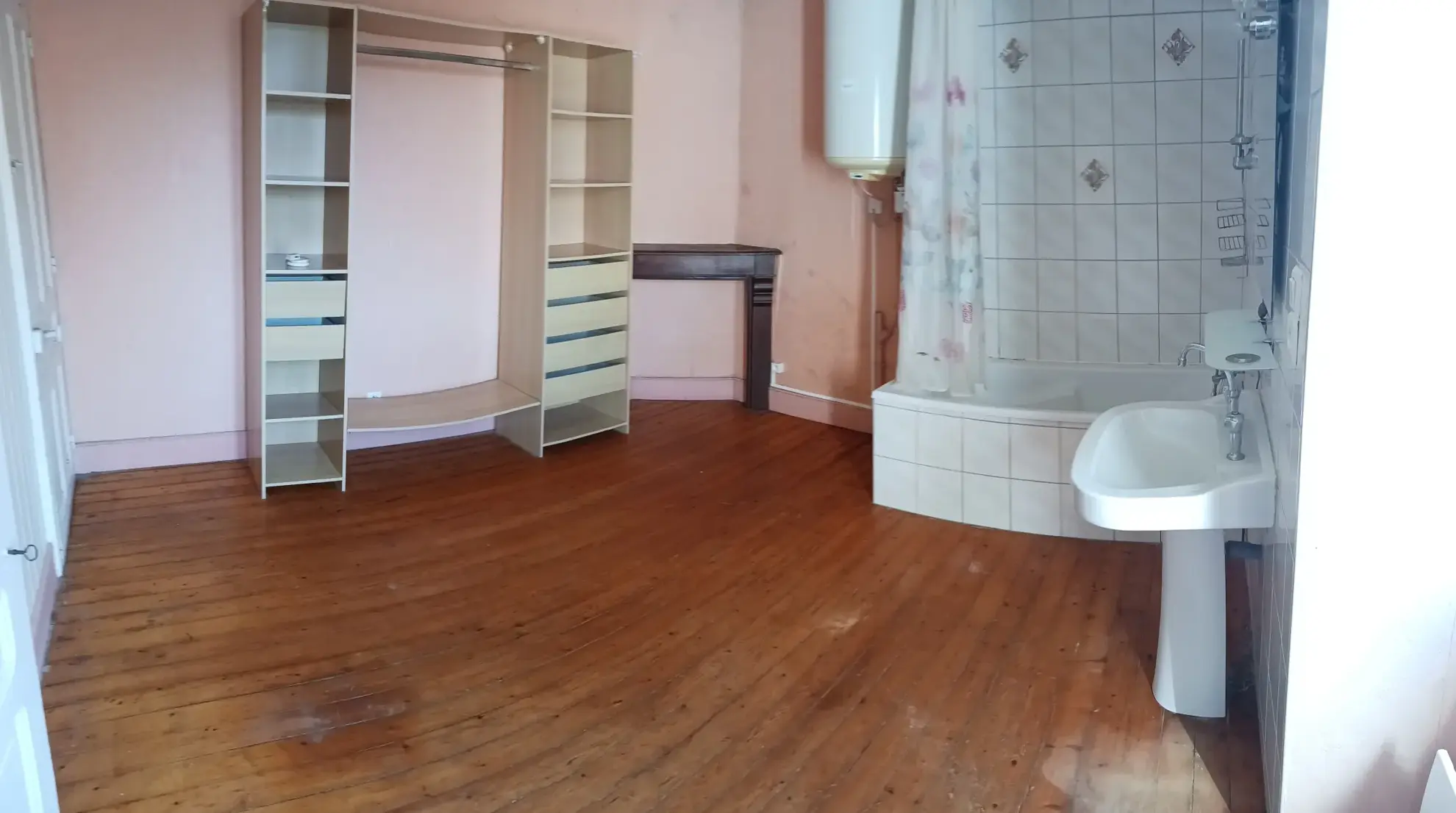 Ensemble immobilier à Gevigney-et-Mercey avec fort potentiel de rénovation 