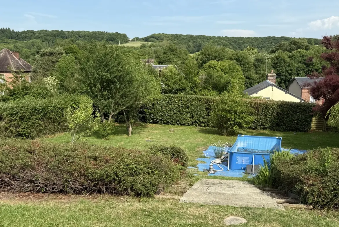 Maison de 75m² avec terrain constructible à Pontchardon en vente 