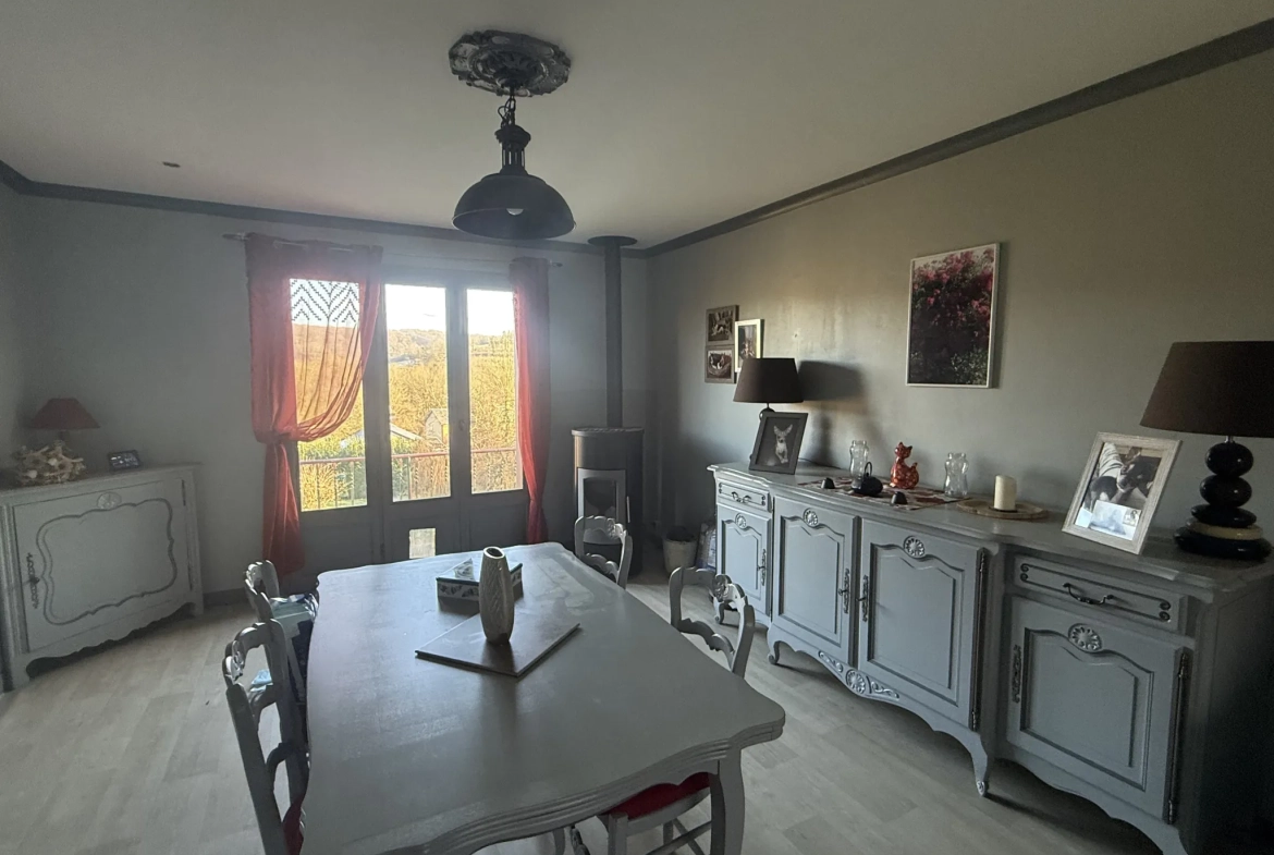 Maison de 75m² avec terrain constructible à Pontchardon en vente 