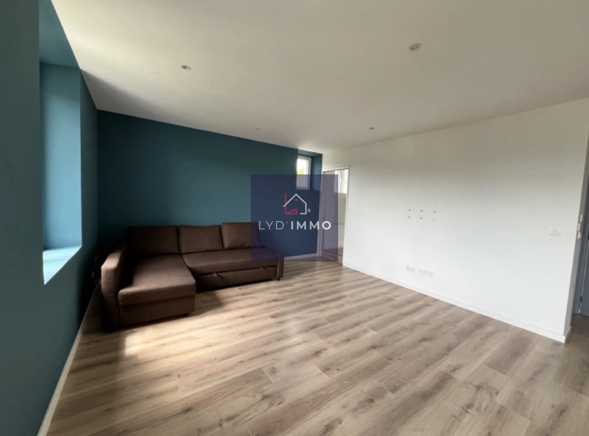 Bel appartement T5 à Valserhône avec garage, cave et chauffage électrique réversible 