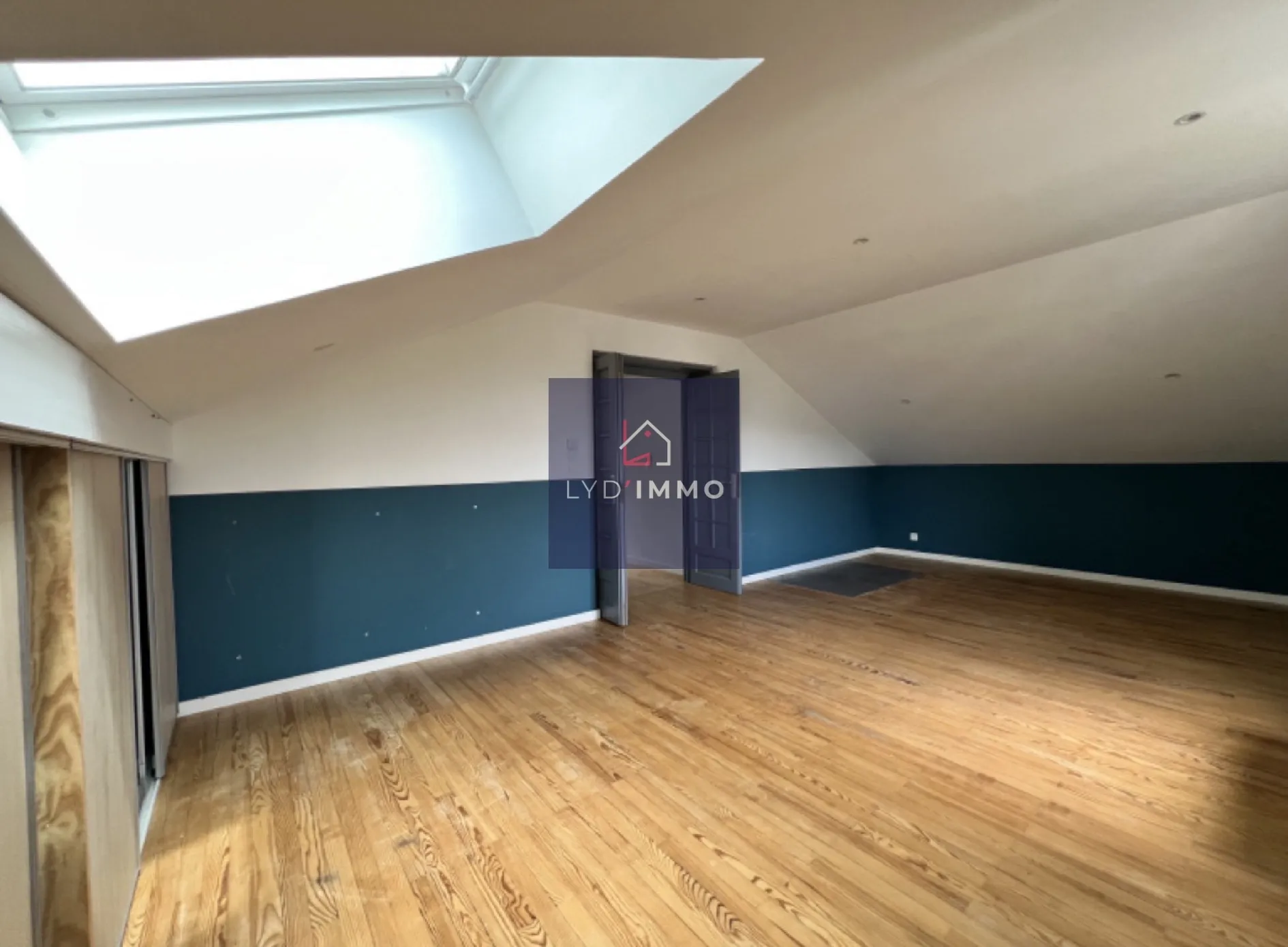 Bel appartement T5 à Valserhône avec garage, cave et chauffage électrique réversible 