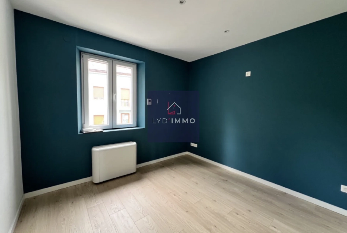 Bel appartement T5 à Valserhône avec garage, cave et chauffage électrique réversible 