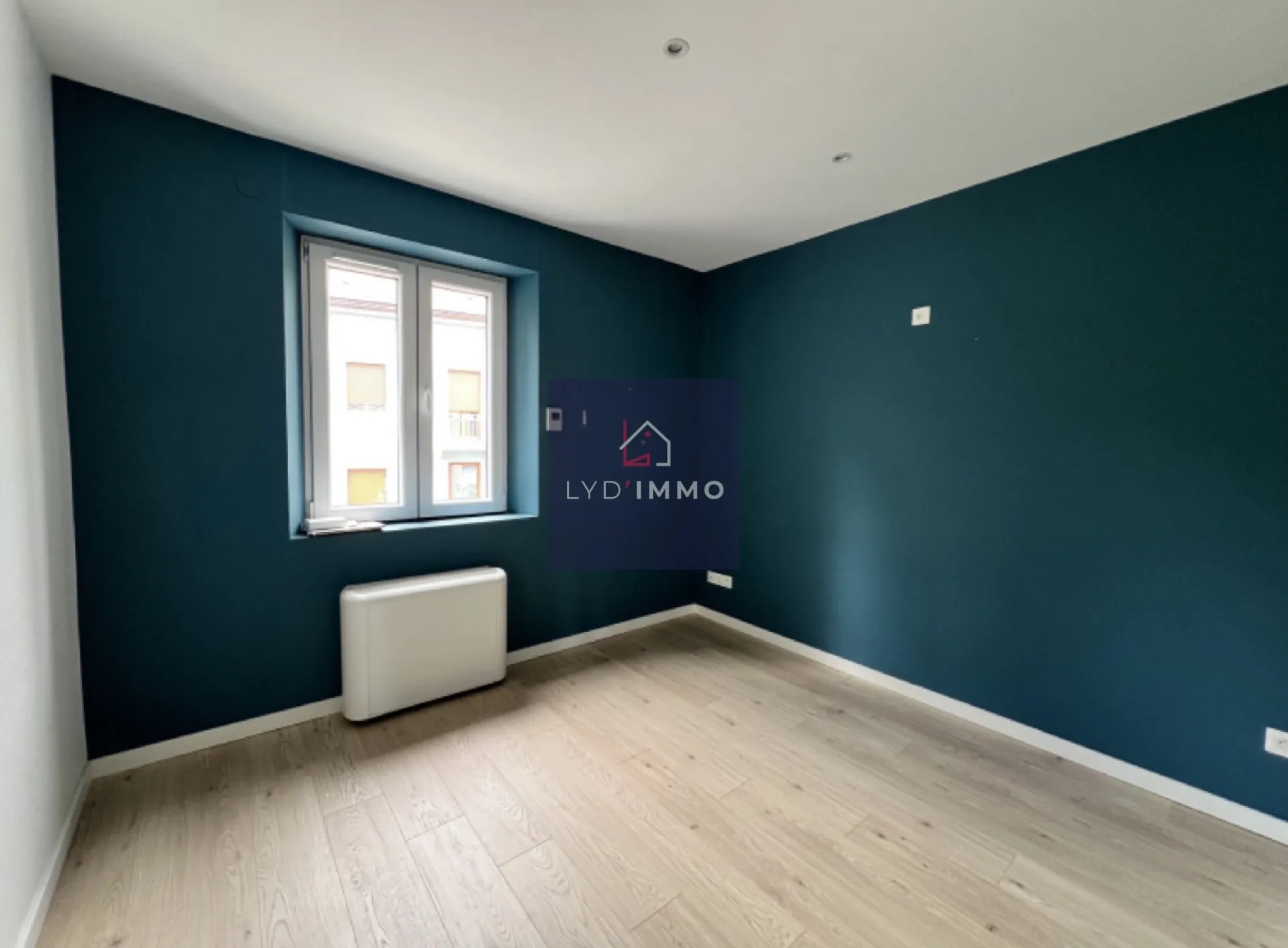 Bel appartement T5 à Valserhône avec garage, cave et chauffage électrique réversible 