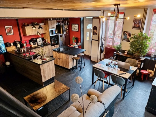 Charmante maison de village de 87 m2 à Coulanges la Vigneuse proche d'Auxerre