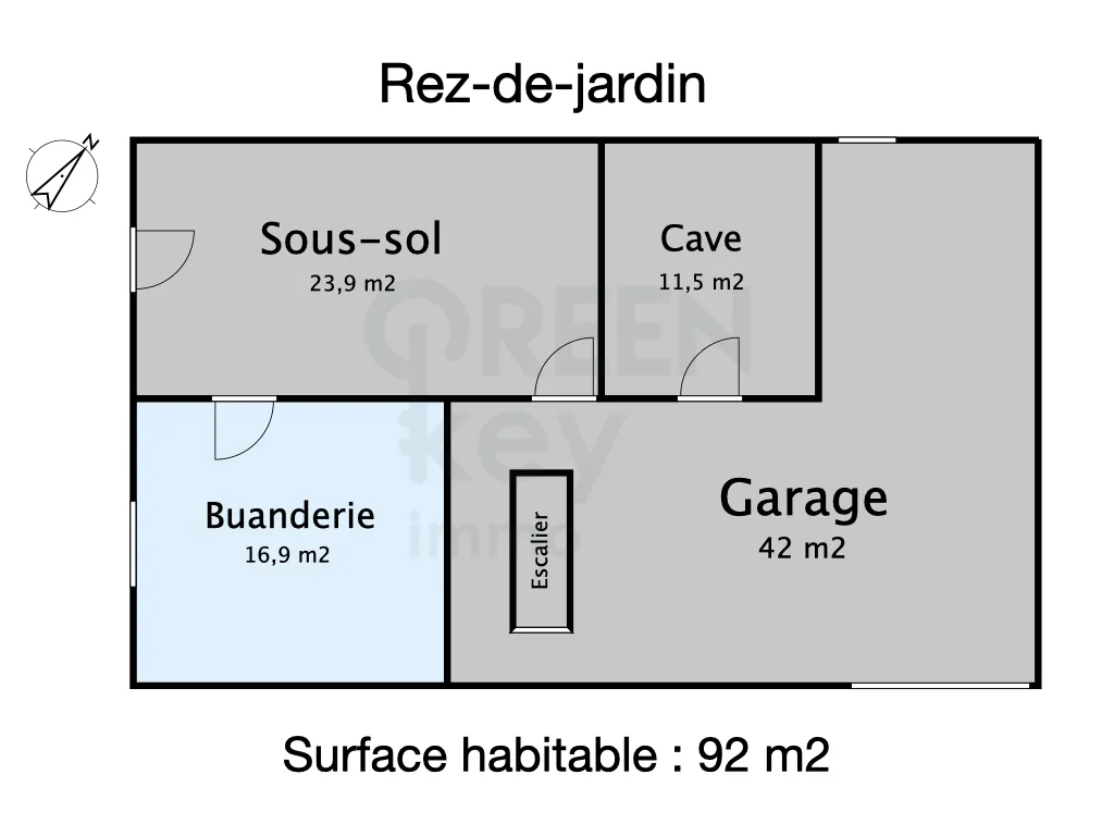Maison 4 pièces de 92 m² à Saint-Fargeau avec jardin et garage 