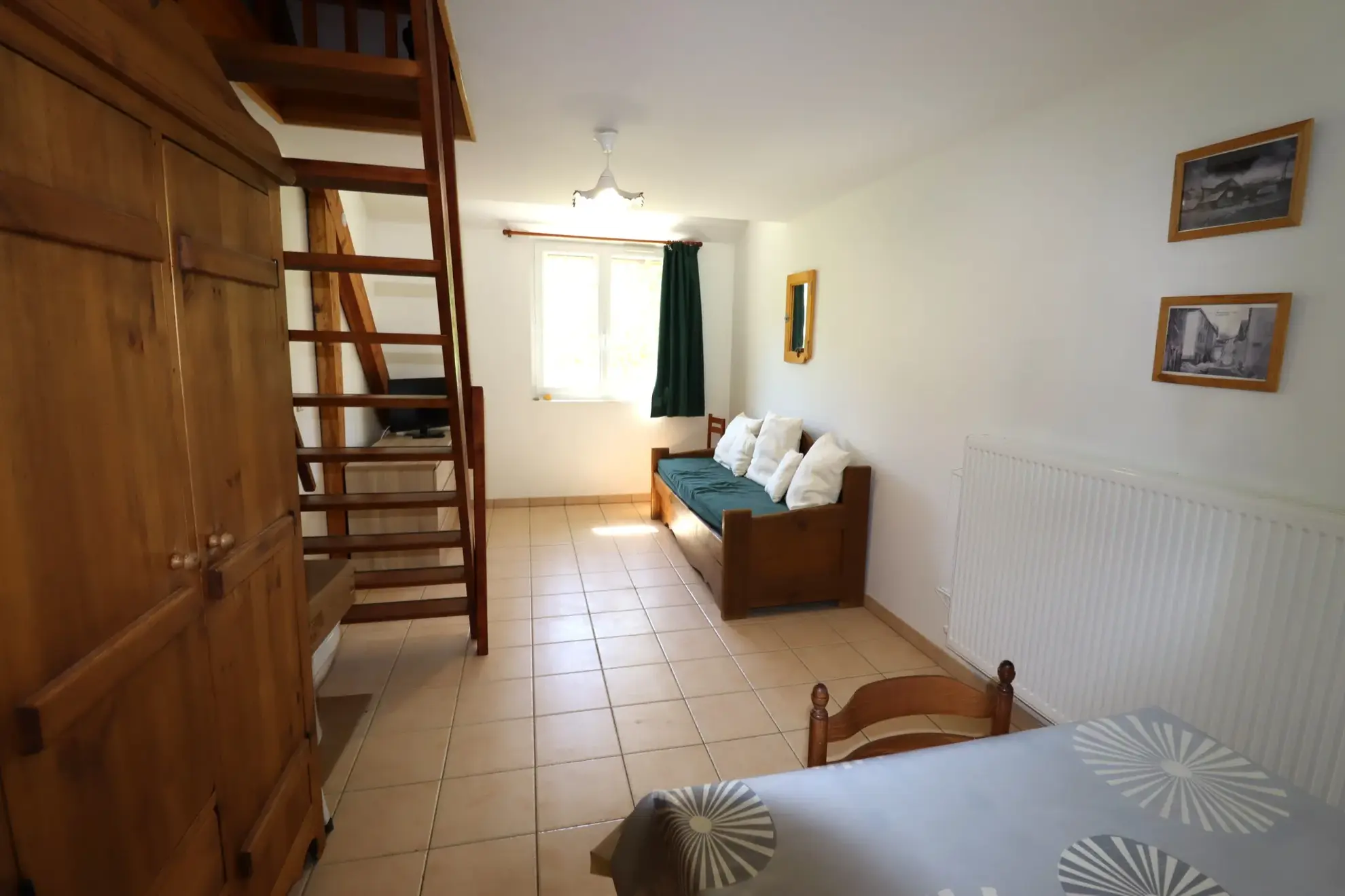 Appartement 3 pièces rénové avec vue montagne à Allos 