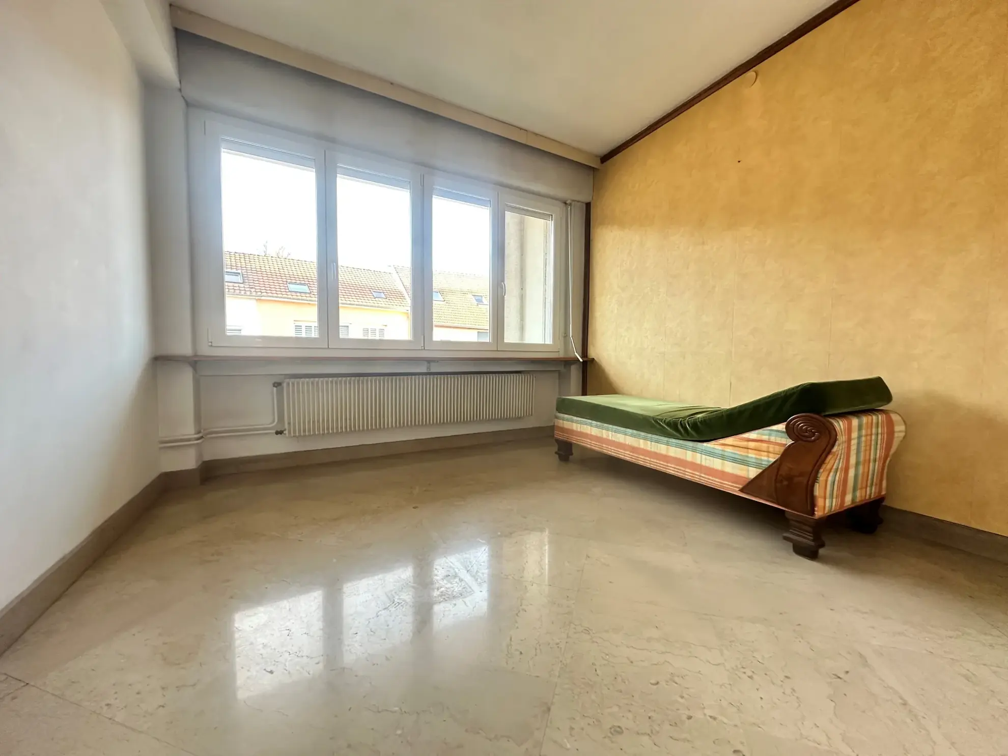 Appartement T3 de 90 m² avec terrasse et garage à Bavilliers 