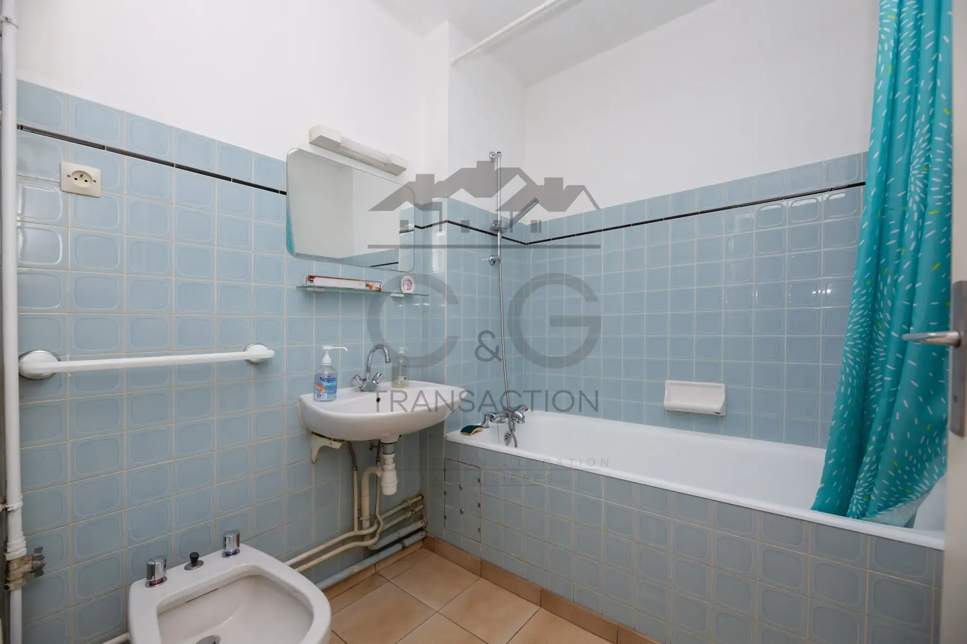 Appartement T4 de 74m² avec balcon à Bayonne Saint Croix 